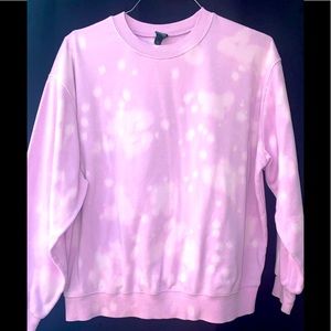 Size Medium, Purple and pink tie dye